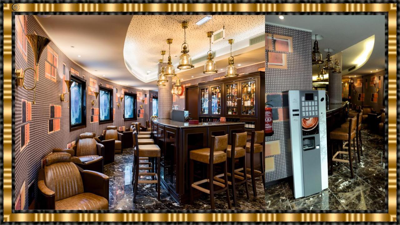 Hotel Jaguar Oporto - Airport To Hotel And City Center And Vice-Versa Is A Free And Continuous Shuttle Service From 7Am To 8Pm Exterior foto